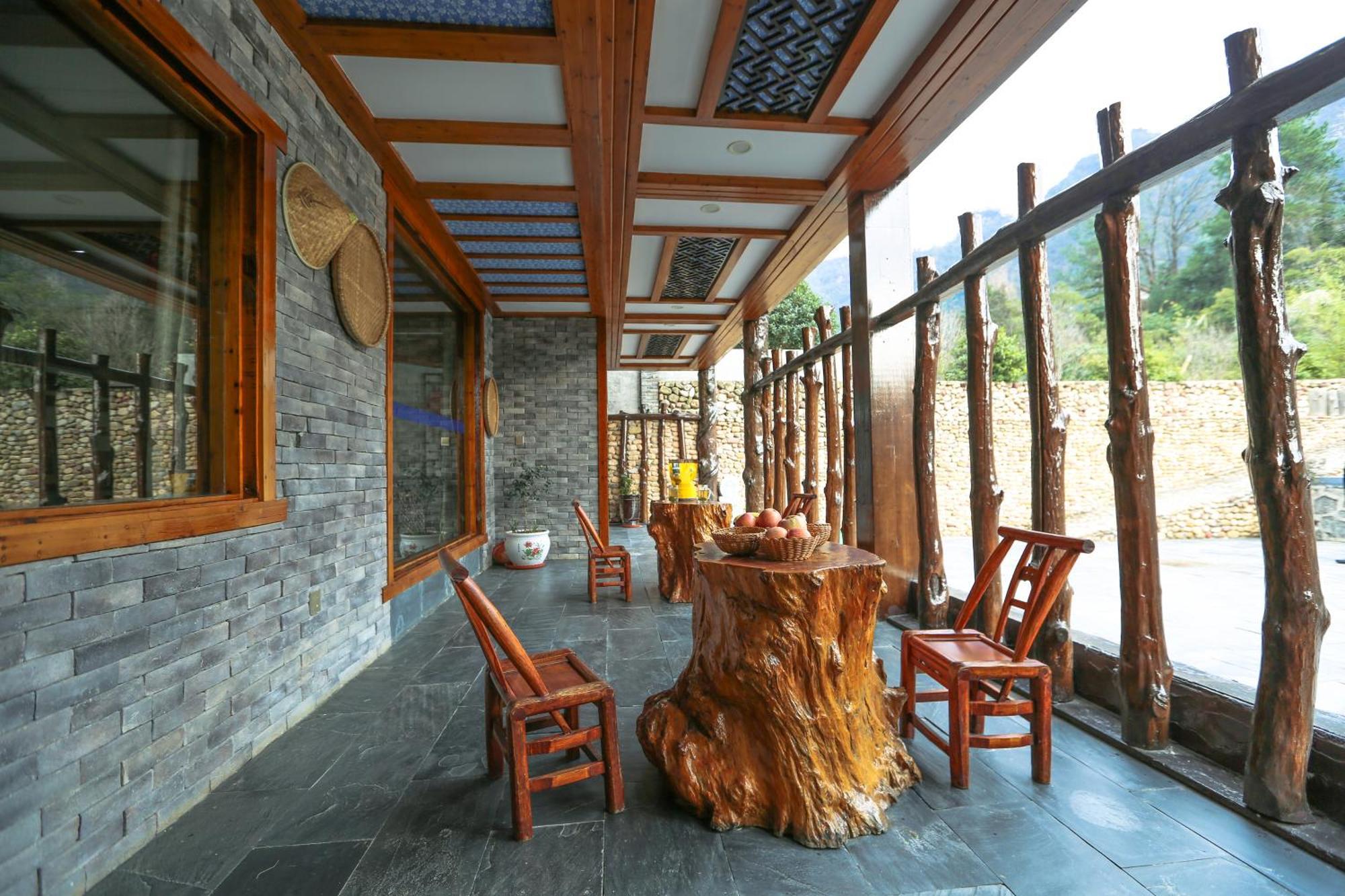 Zhangjiajie Mountainside Экстерьер фото
